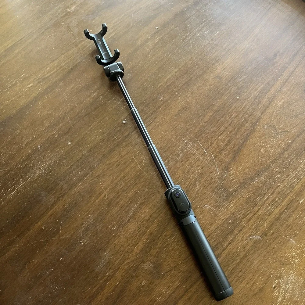 XIAOMI MI BLUETOOTH SELFIE STICK TRIPOD PHONE HOLDER REMOTE SHUTTER